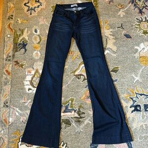 Judy Blue Los Angeles Flare Jeans!